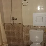 Elit 2 아파트 *