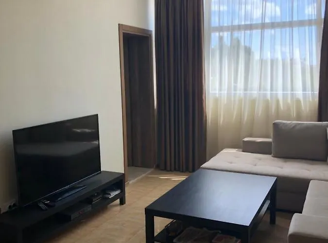 Elit 2 * Σάνι Μπιτς