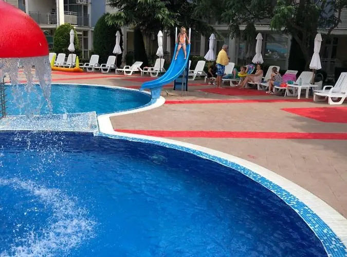 Elit 2 * Σάνι Μπιτς