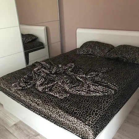 Elit 2 Apartament Słoneczny Brzeg